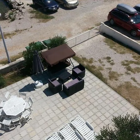 Διαμέρισμα By The Sea - 25052 *